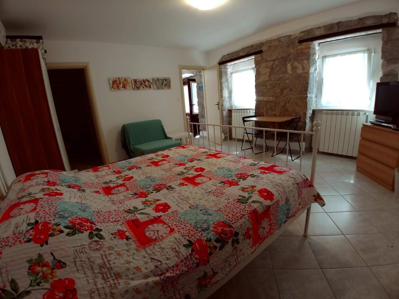 Guesthouse Toticevi Rijeka Exterior photo