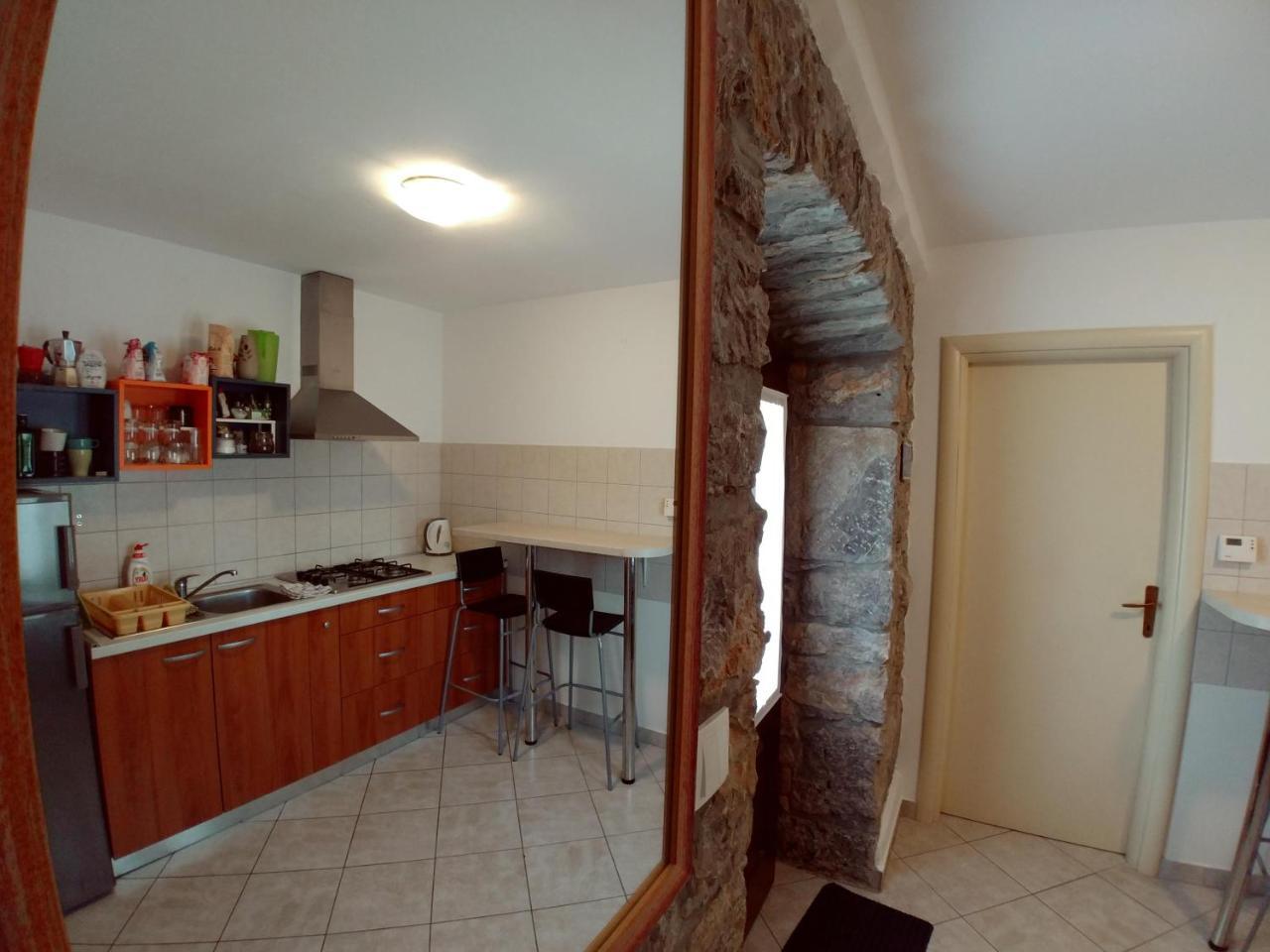 Guesthouse Toticevi Rijeka Exterior photo